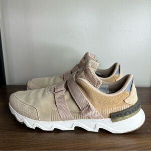 SOREL Kinetic Lite Strap Suede Walking Sneakers Sz 10 womens
